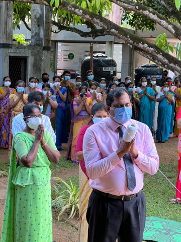 2022 නව වසරේ රාජකාරි ආරම්භ කිරීම ගරුතර සංඝ රත්නයේ ආශිර්වාදයෙන් මීරිගම ප්‍රාදේශීය ලේකම් තුමාගේ ප්‍රධානත්වයෙන් සිදුවිය